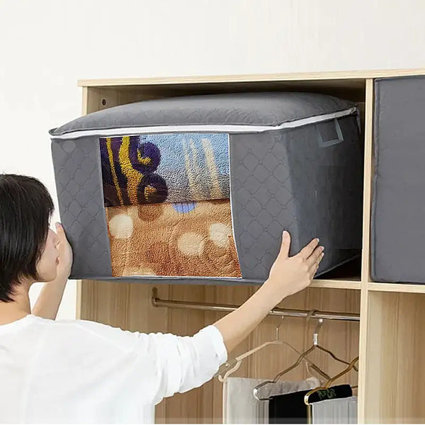 منظم الملابس والمانط